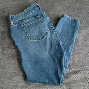 Torrid premium stretch skinny jeans size 14